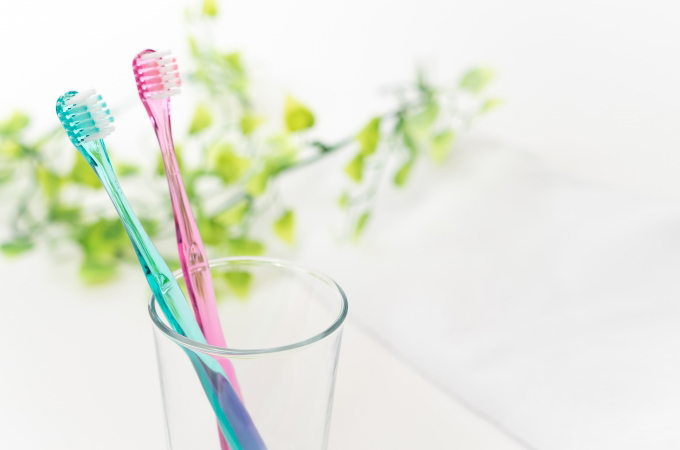 歯槽膿漏（歯周炎）とは