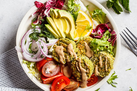 野菜などの食物繊維を摂って、便のかさ増しをする