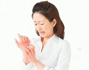 今すぐ治したい！カユくてツラい手、実は「手湿疹」かも！